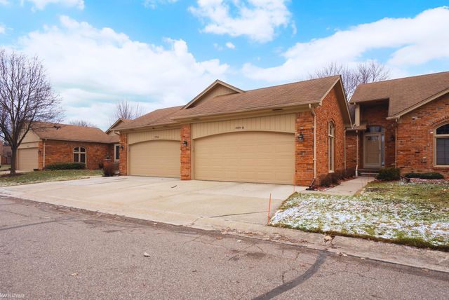 41058 W Rosewood Drive, Clinton Twp, MI 48038