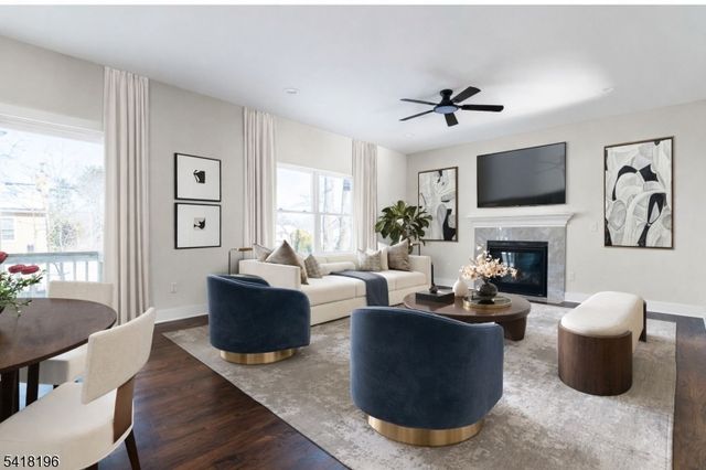 38 Avenue I, Monroe Twp., NJ 08831