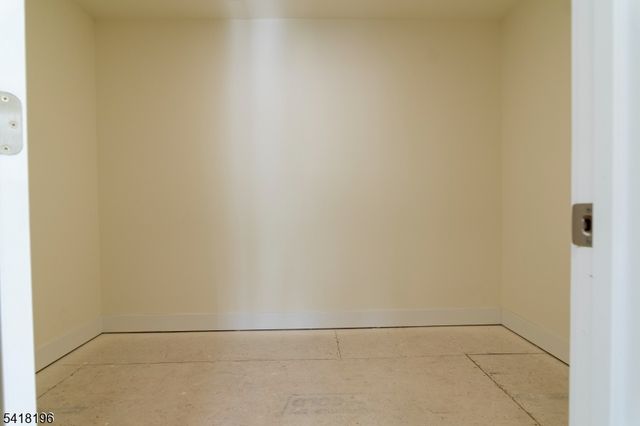 38 Avenue I, Monroe Twp., NJ 08831