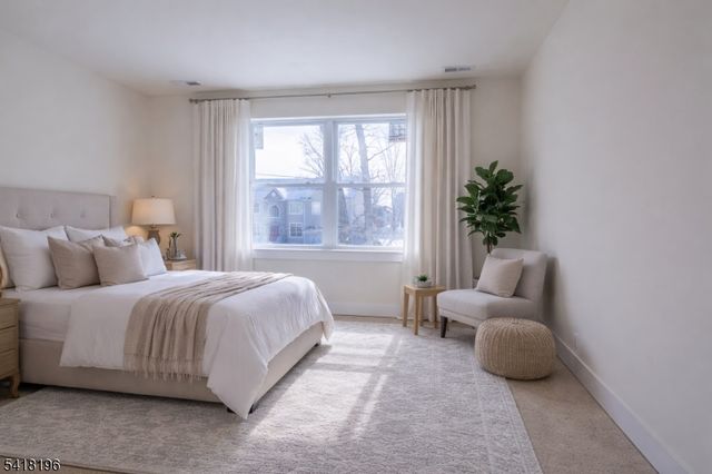 38 Avenue I, Monroe Twp., NJ 08831