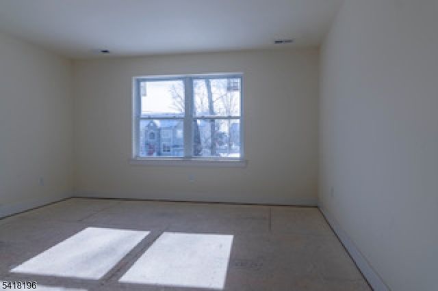 38 Avenue I, Monroe Twp., NJ 08831