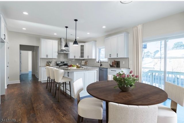 38 Avenue I, Monroe Twp., NJ 08831