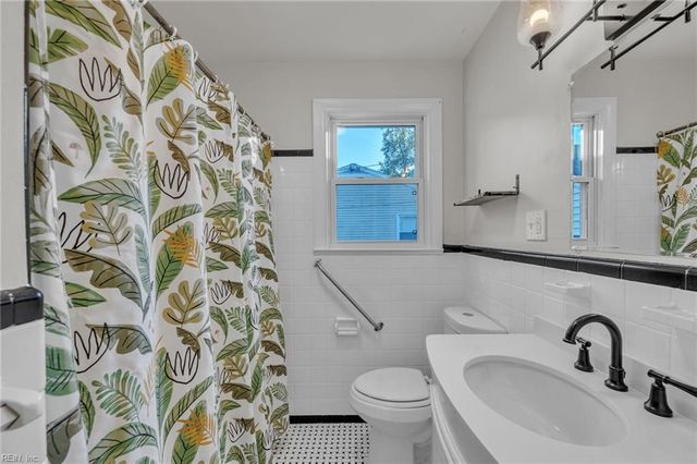 62 Bainbridge AVE, Portsmouth, VA 23702
