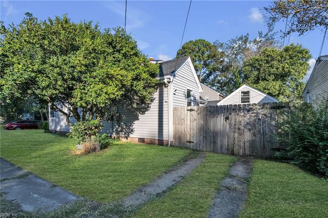 62 Bainbridge AVE, Portsmouth, VA 23702