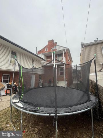 214 E WASHINGTON ST, Chambersburg, PA 17201