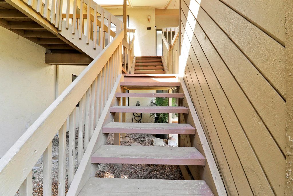 Image 31 of property listing at 13095 Belhaven Court 8, Wellington, FL 33414