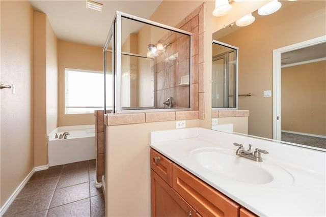 14878 Granada Dr 203, Corpus Christi, TX 78418