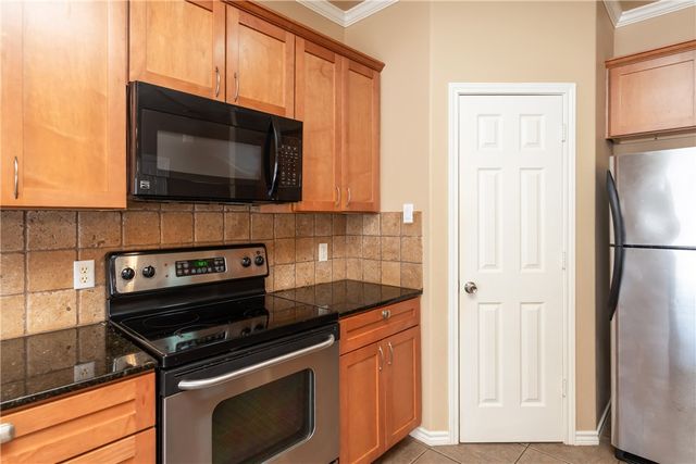 14878 Granada Dr 203, Corpus Christi, TX 78418
