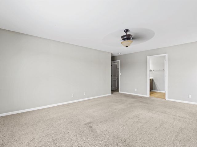 1140 Hyde Park, Crown Point, IN 46307