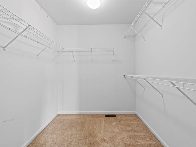 1140 Hyde Park, Crown Point, IN 46307