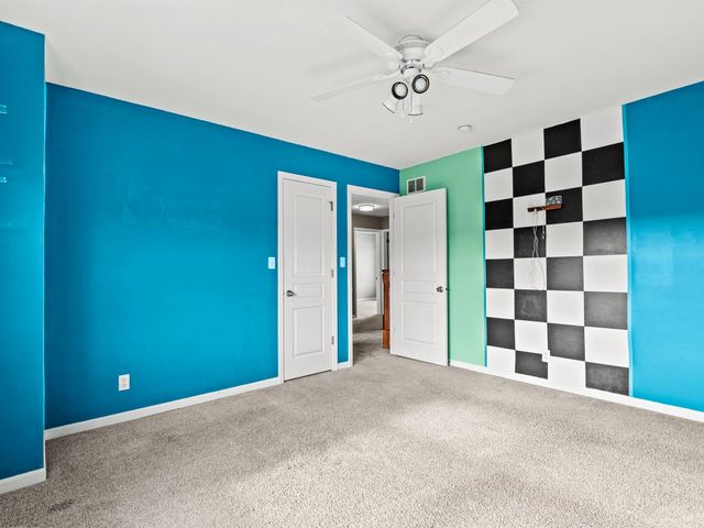 1140 Hyde Park, Crown Point, IN 46307