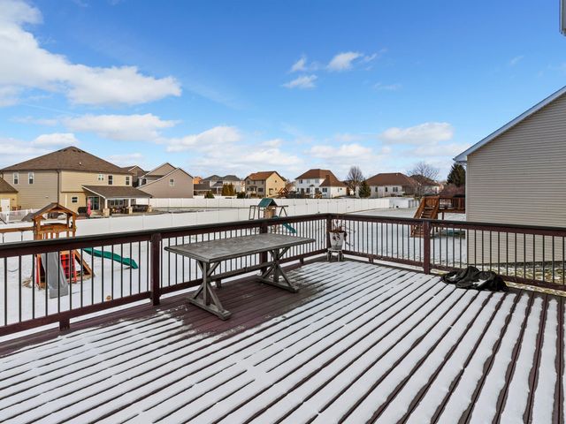 1140 Hyde Park, Crown Point, IN 46307