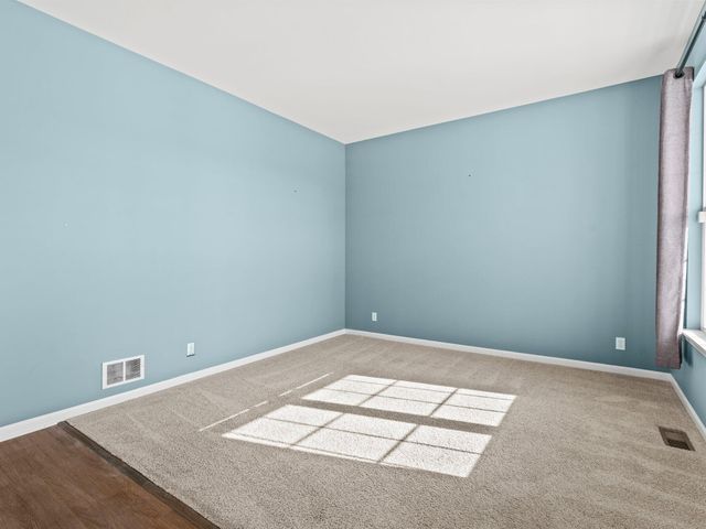 1140 Hyde Park, Crown Point, IN 46307