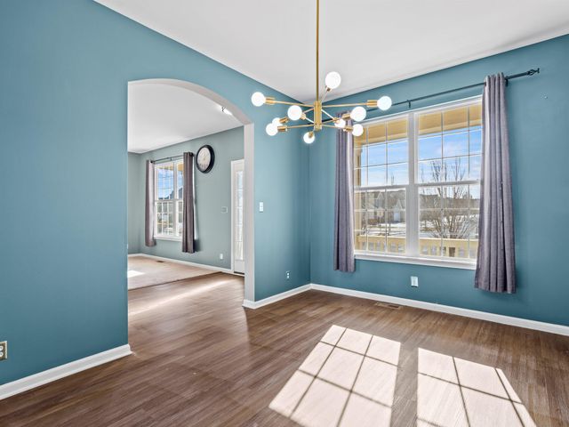 1140 Hyde Park, Crown Point, IN 46307