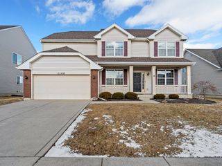 1140 Hyde Park, Crown Point, IN 46307