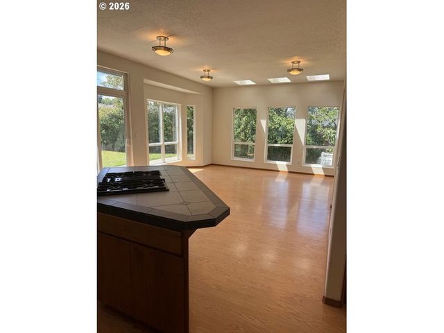 4040 Nw 18TH Cir, Camas, WA 98607