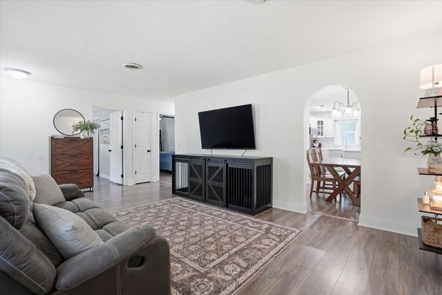 403 Forest Circle, Summerville, SC 29483
