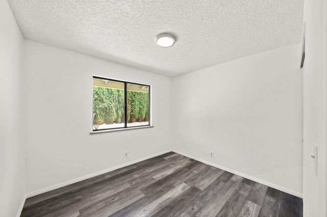 300 Withington Ave, Rio Linda, CA 95673