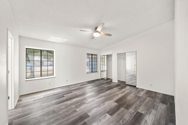 300 Withington Ave, Rio Linda, CA 95673