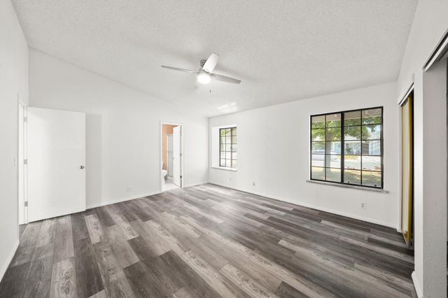300 Withington Ave, Rio Linda, CA 95673