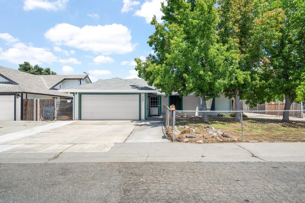 300 Withington Ave, Rio Linda, CA 95673
