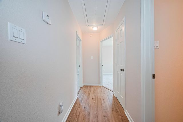 115 N 12th Street, Highlands, TX 77562