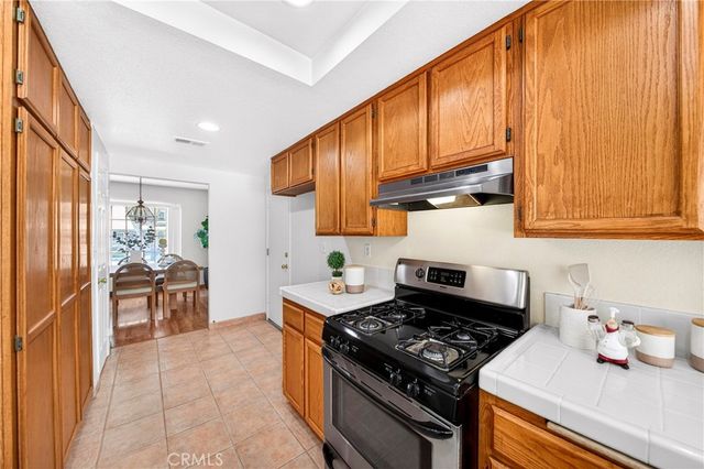 4886 Mount Rainier, Jurupa Valley, CA 92509