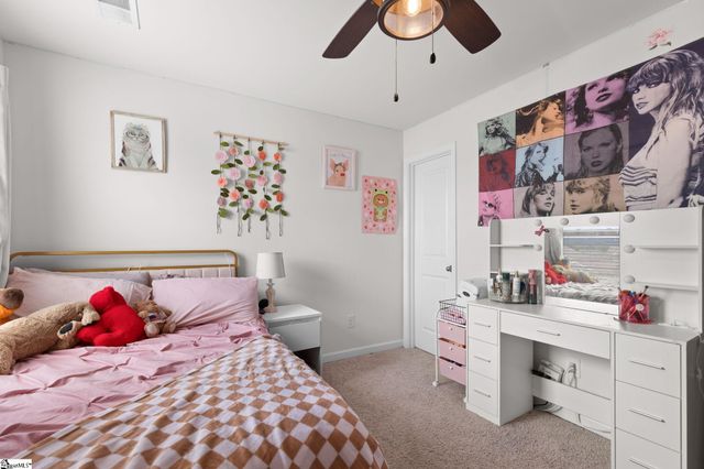 8 Garden Hill Road, Simpsonville, SC 29680