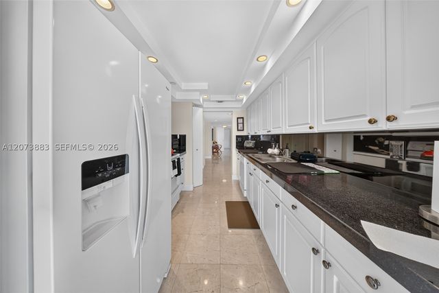 1915 Brickell Ave C1607, Miami, FL 33129