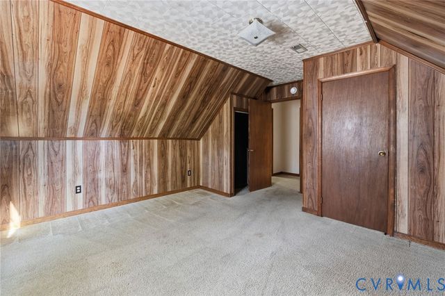 6904 Pointer Ridge Rd, Midlothian, VA 23112