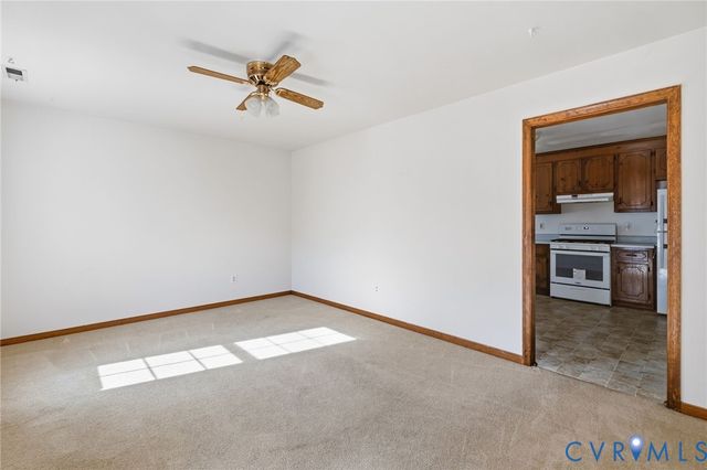 6904 Pointer Ridge Rd, Midlothian, VA 23112