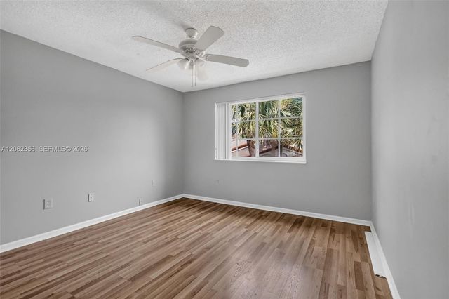 7808 Sonoma Springs Circle 304, Lake Worth, FL 33463