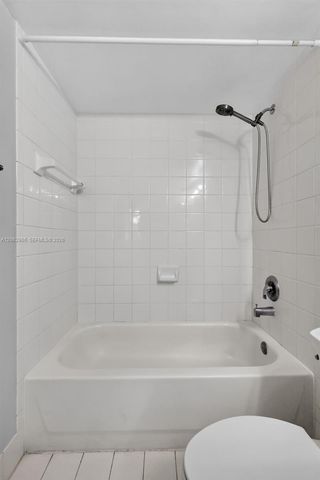7808 Sonoma Springs Circle 304, Lake Worth, FL 33463