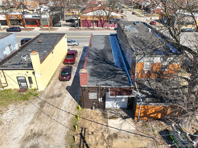 10305 W McNichols Road, Detroit, MI 48221