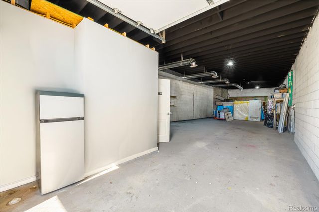 10305 W McNichols Road, Detroit, MI 48221