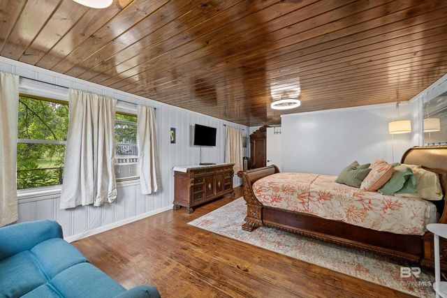 25223 Old Foley Road, Elberta, AL 36530