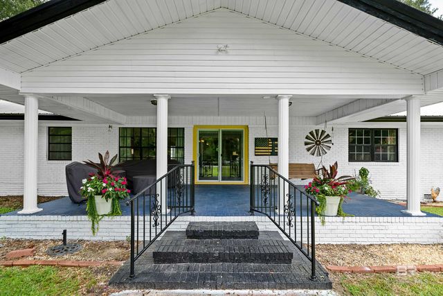 25223 Old Foley Road, Elberta, AL 36530