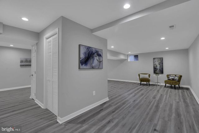 10422 WOODBURY WOODS CT, Fairfax, VA 22032