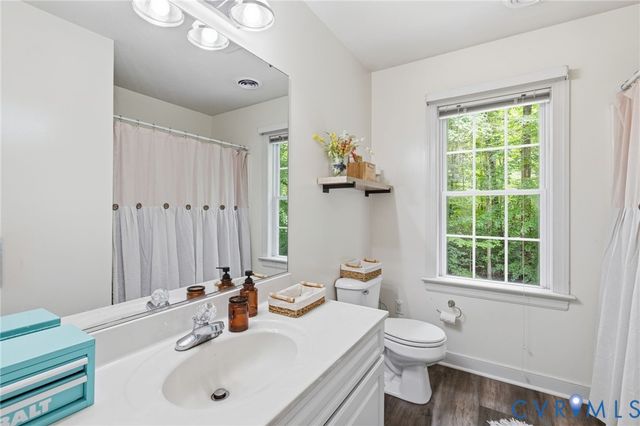 2364 Graceland Dr, Powhatan, VA 23139