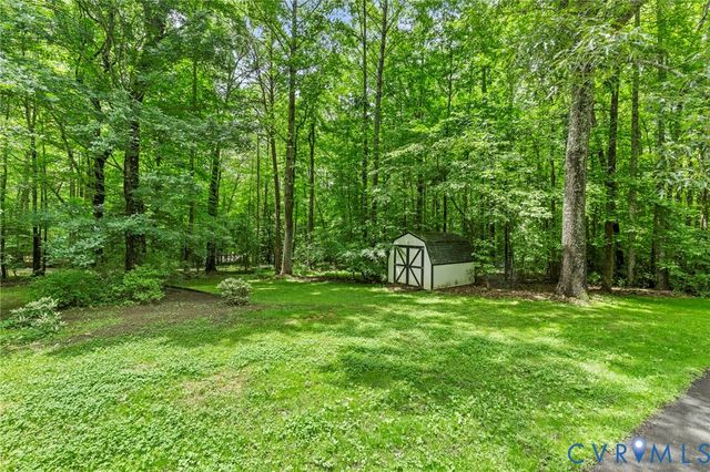 2364 Graceland Dr, Powhatan, VA 23139