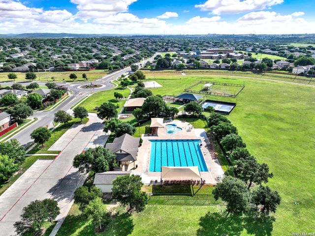 10426 Shire Country, San Antonio, TX 78254