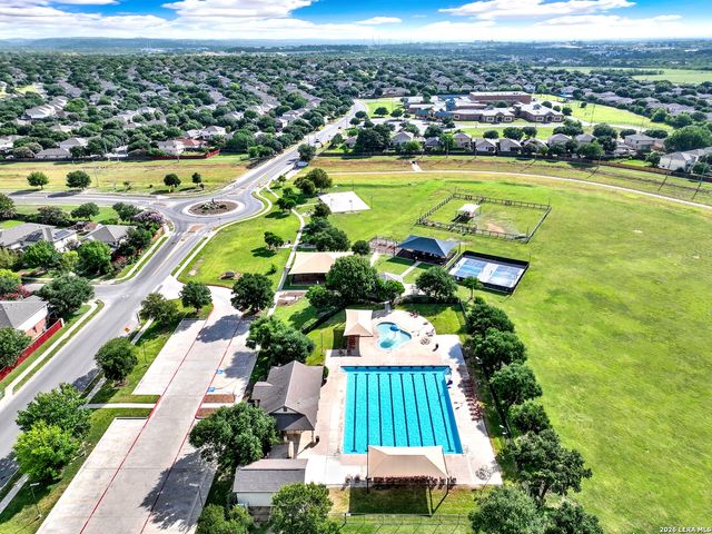 10426 Shire Country, San Antonio, TX 78254