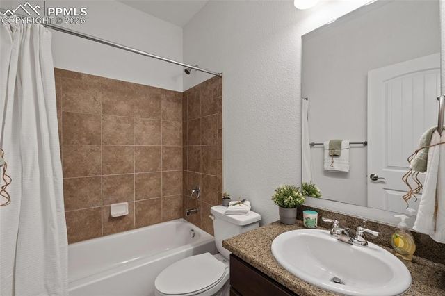 178 Coyote Willow Drive, Colorado Springs, CO 80921