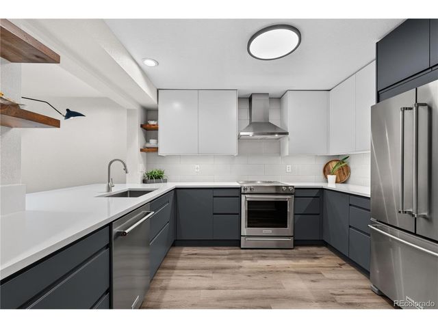 31719 Rocky Village Dr 115, Evergreen, CO 80439