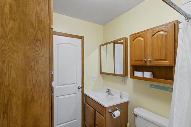 1402 Barham Avenue, Janesville, WI 53548