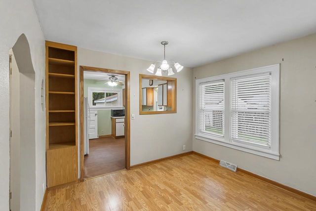 1402 Barham Avenue, Janesville, WI 53548