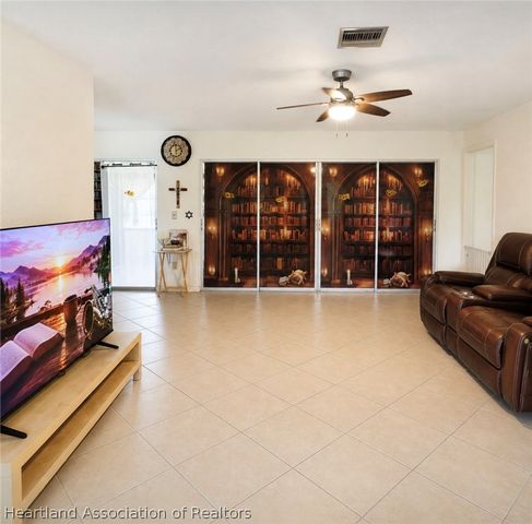 728 Fairfield Avenue, Lake Placid, FL 33852