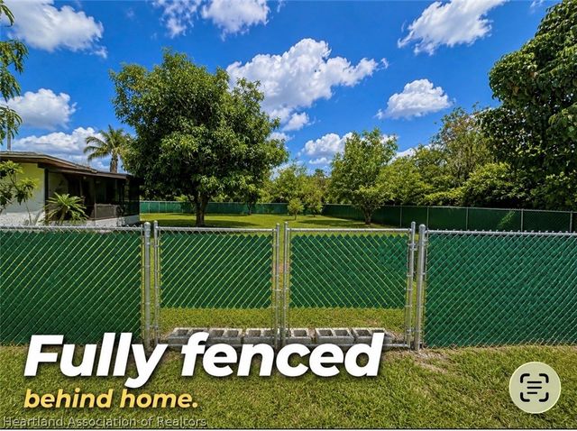 728 Fairfield Avenue, Lake Placid, FL 33852