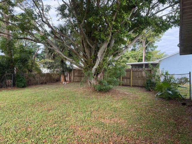 2342 SW Bayshore Boulevard, Port St. Lucie, Port St Lucie, FL 34984