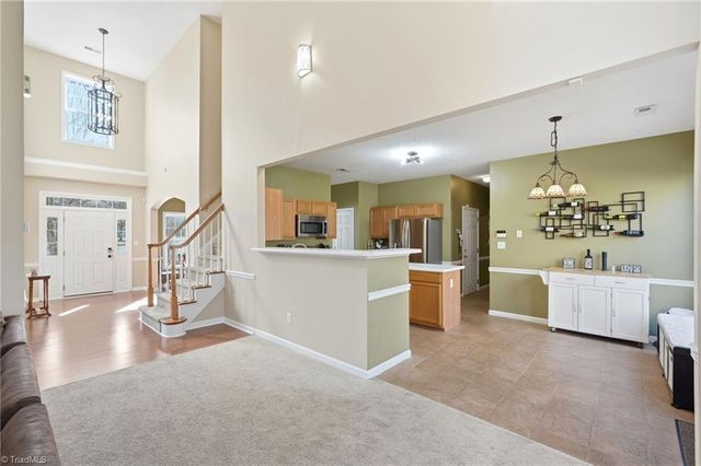 5215 Highland Oak Court, Greensboro, NC 27410